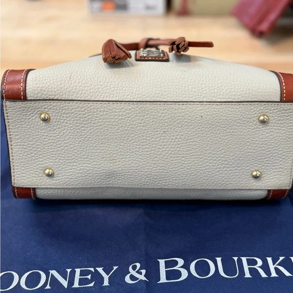 Dooney & Bourke Tan and Cream Satchel - Picture 5 of 8